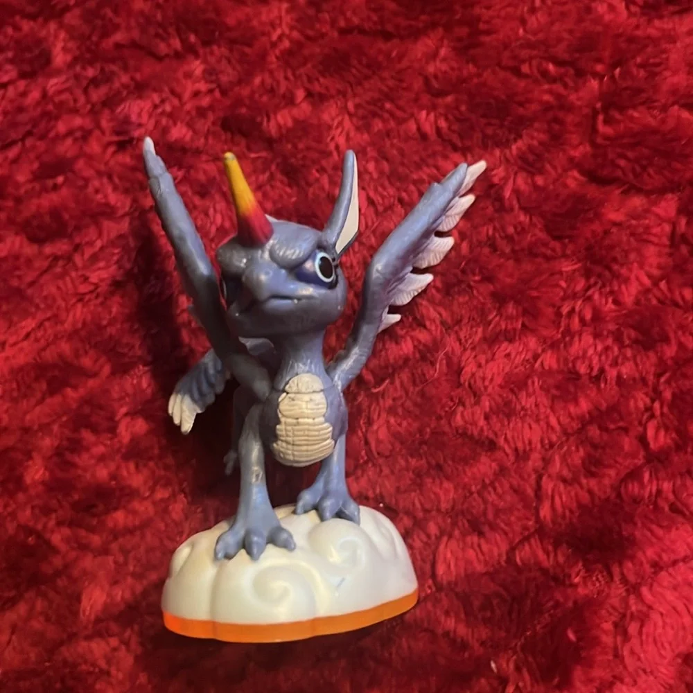 “Whirlwind” shylander giants figure